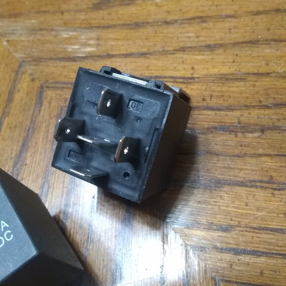 box of 10 Nilight Relays - Picture 4 of 5